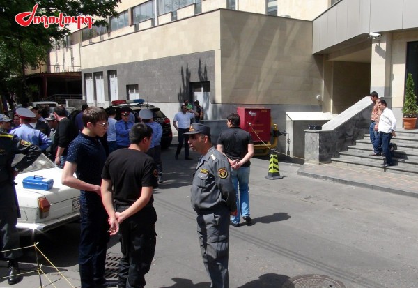 &laquo;Տղայական ռազբորկա&raquo;-ն՝ Վերնիսաժում կրակոցների պատճառ