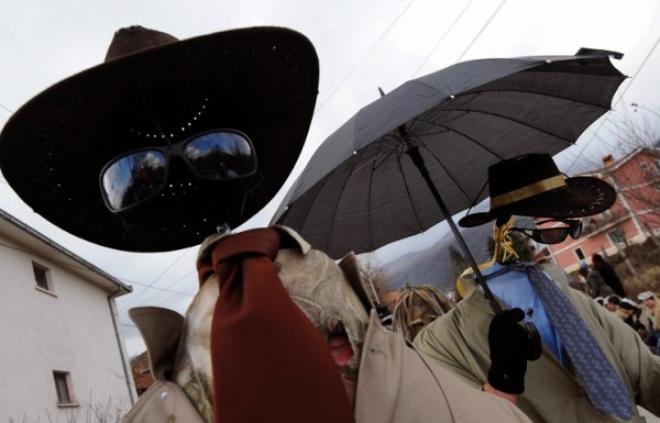 Բրիտանուհին 425 հազ. ֆունտ կստանա՝ գաղտնի գործակալից երեխա ունենալու համար