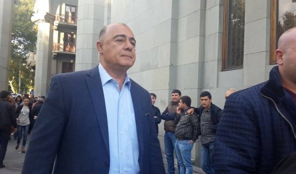 Նոր դեմքեր՝ եռյակի հանրահավաքին (ֆոտո)