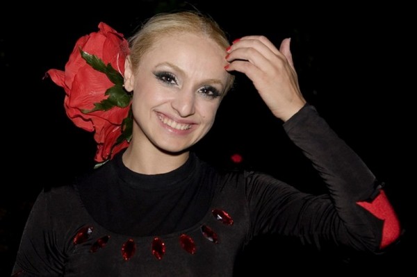 Որպես արտիստ ինձ ոչնչացված եմ զգում. Թինա Քեյ (ֆոտո, տեսանյութ)