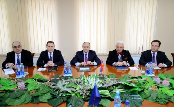 Քննարկվել են Հայաստան-ՆԱՏՕ երկկողմ համագործակցությանն առնչվող հարցերը