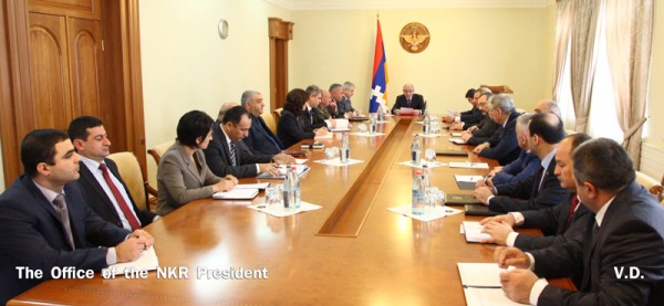 Բակո Սահակյանը հրավիրել է Անվտանգության խորհրդի նիստ