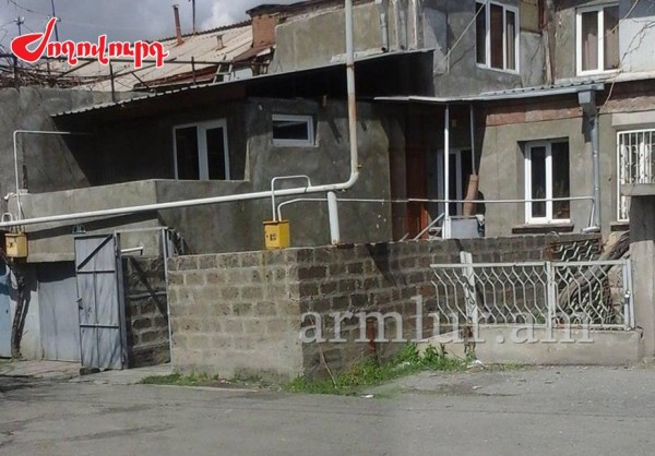 Չարբախցի Փոսի Վարդանի մահափորձը` Երրորդմասցի Լյովիկի սպանության շարունակությո՞ւն