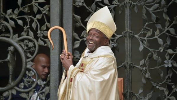 Սևամորթ տղամարդն առաջին անգամ ԱՄՆ եպիսկոպոսական եկեղեցու ղեկավար է դարձել