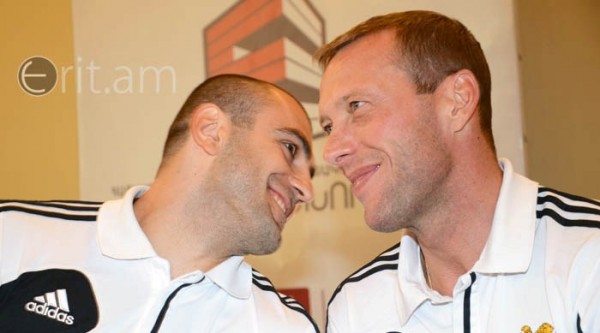 Մեծ պատիվ էր խաղալ Ռոման Բերեզովսկու հետ. Յուրա Մովսիսյան