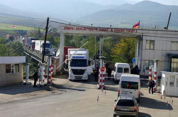 Սահմանային անցակետում կին է ձերբակալվել