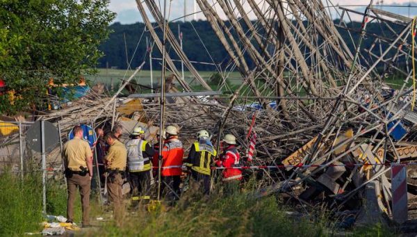 Գերմանիայում կամուրջ է փլուզվել. կան զոհեր