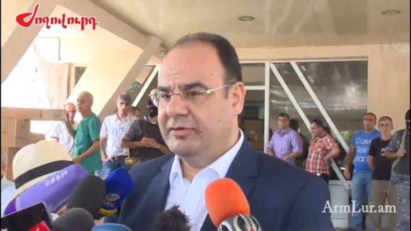 Առողջապահության փոխնախարարը` վիրավորների մասին (տեսանյութ)