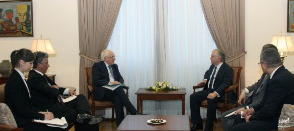 Էդվարդ Նալբանդյանն ընդունել է ՆԱՏՕ-ի գլխավոր քարտուղարի փոխօգնականին