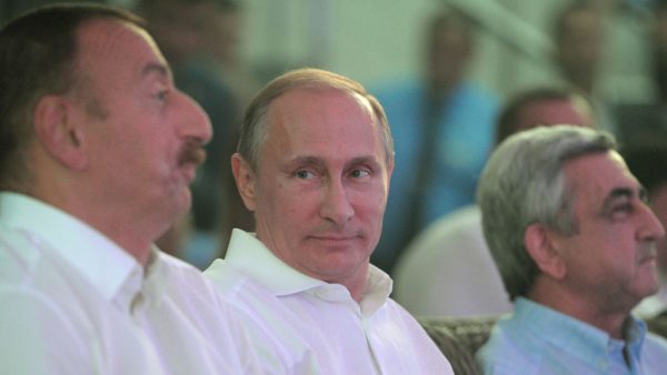 Պուտինը պահում է իր խոստումը. Ալիևի ադմինիստրացիա