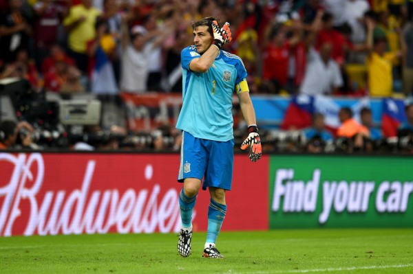 Spain v Chile: Group B - 2014 FIFA World Cup Brazil