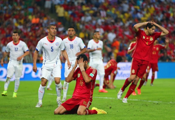 Spain v Chile: Group B - 2014 FIFA World Cup Brazil