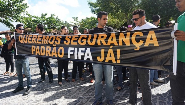 BRAZIL-PROTEST-FBL-WC-2014