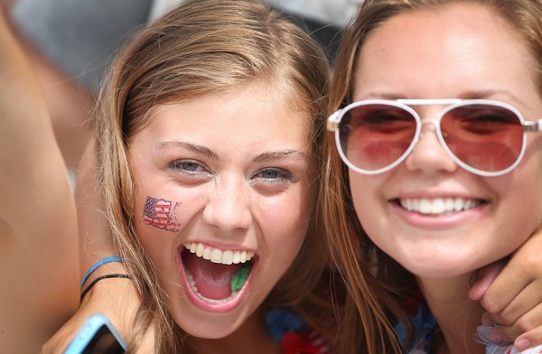 FBL-WC-2014-MATCH56-BEL-USA-FANS