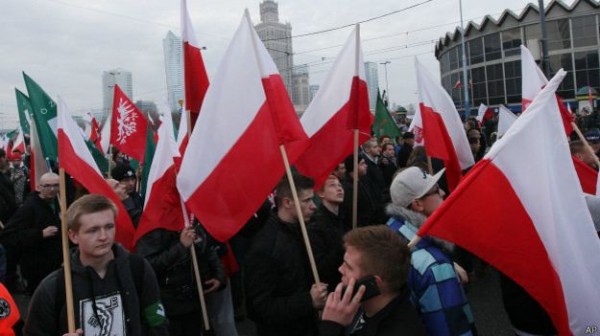 141111190721_poland_flags_624x351_ap