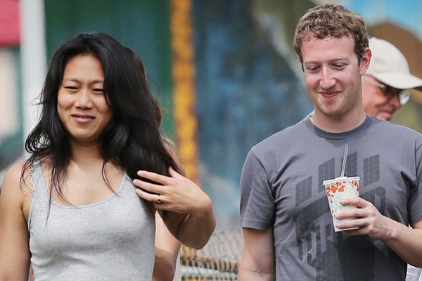 EXCLUSIVE: Mark Zuckerberh and wife Priscilla Chan vacation in Hawaii