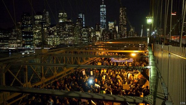 141205041536_protest_garner_new_york_ny_624x351_epa