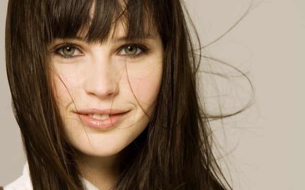 felicity-jones-7456