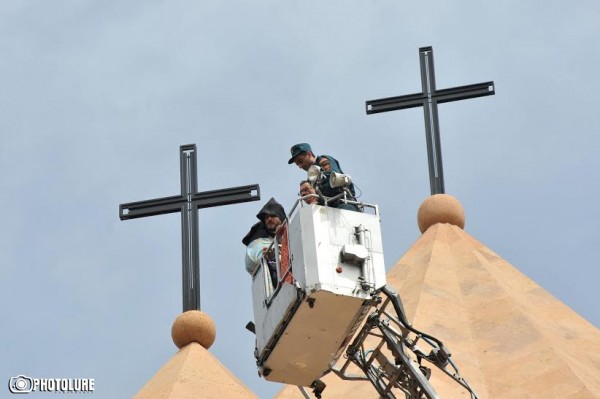 Consecration of St. Anna church's cross