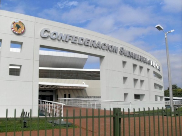 Centro_de_convenciones_y_Museo_de_la_Conmebol