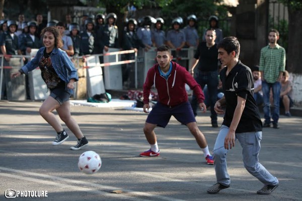 This is the 4th day of protest actions in Yerevan against electricity price increase