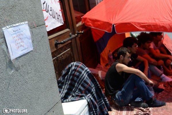 Four protesters held a hunger strike against electricity price increase on Freedom Square