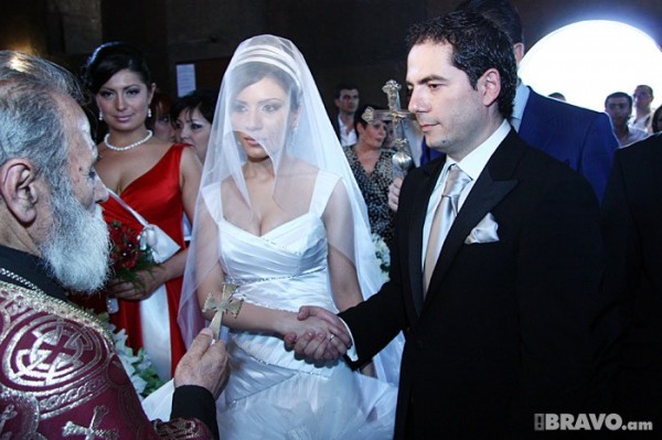 big_Anahit_Simonyan_Hayko_wedding_17