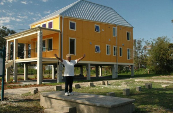 Брэд-Питт-построил-дома-для-пострадавших-от-урагана-2