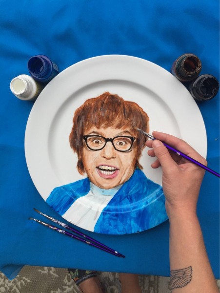MANDATORY CREDIT: Jacqueline Poirier/REX Shutterstock. Only for use in this story. Editorial Use Only. No stock, books, advertising or merchandising without photographer's permission Mandatory Credit: Photo by REX Shutterstock (5168139b) Mike Myers' portrait on a plate by Jacqueline Poirier Celebrity Plate Paintings, Toronto, Canada - 24 Sep 2015 FULL BODY: http://www.rexfeatures.com/nanolink/r4c4 A Canadian artist paints portraits of celebrities onto plates.  Jacqueline Poirier is the Resident Artist at Toronto's Ritz-Carlton. Her work is showcased throughout the hotel's restaurant, and aside from celebrity portraits range from landscapes, food and animals.