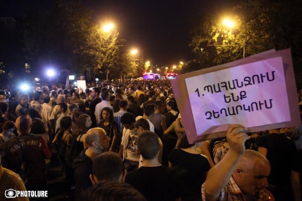 A protest sit-in against electricity price increase took place on Baghramyan Avenue in Yerevan, Armenia