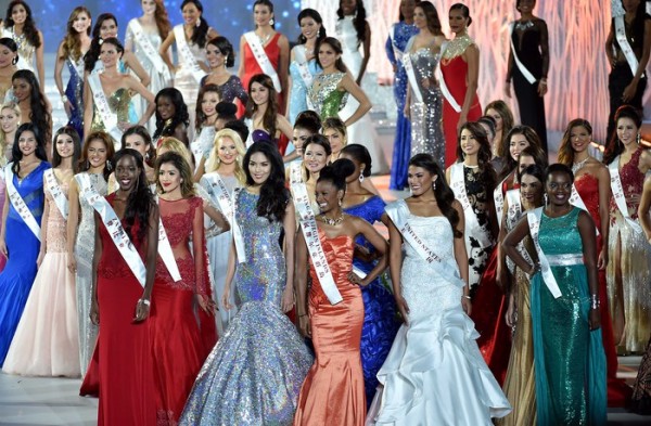 SANYA, Dec. 19, 2015 (Xinhua) -- Contestants take part in the Miss World Grand Final in Sanya, south China's Hainan Province, Dec. 19, 2015. Contestants from over 110 countries and regions competed at the final of the 65th Miss World Competition in Sanya Saturday. (Xinhua/Guo Cheng)(wyo) (Credit Image: © Guo Cheng/Xinhua via ZUMA Wire)