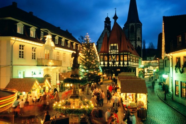 Germany,Hessen,Odenwald,Michelstadt Christmas market and fountain,nigh