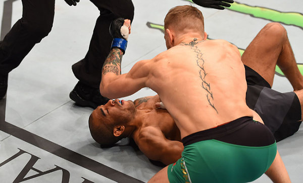 ufc194_12_mcgregor_vs_aldo_007[1].jpg