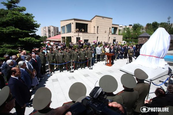 RA President Serzh Sargsyan attended the opening ceremony of Marshal Baghramyan's statue in Nor Nork District