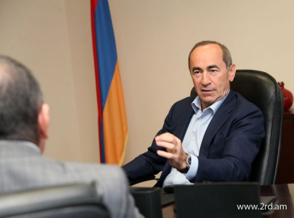 robert qocharyan