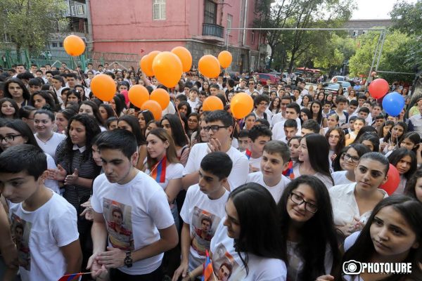 RA Minister of Education and Science Levon Mkrtchyan paid a visit to the High School № 114 named after Kh. Dashtents in frames of the Knowledge Day